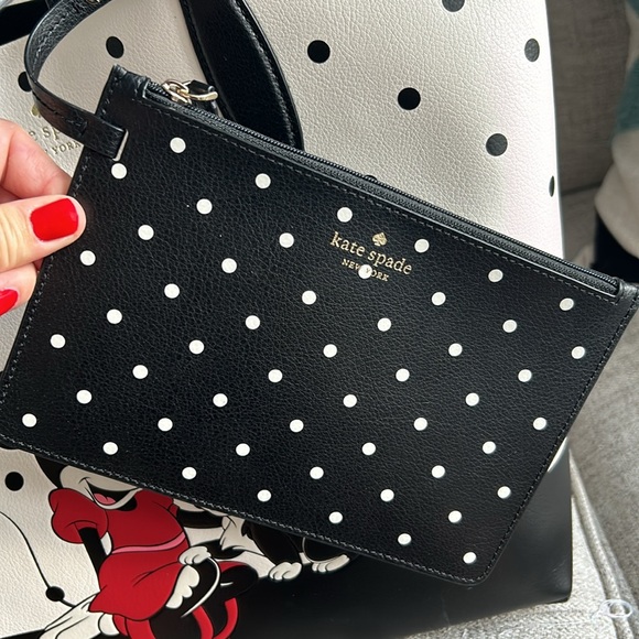 Disney x Kate Spade Minnie Tote NWT - Picture 5 of 10